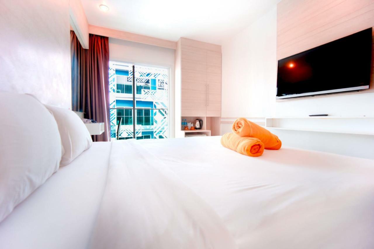 Mirage Express Patong Phuket Hotel Ngoại thất bức ảnh